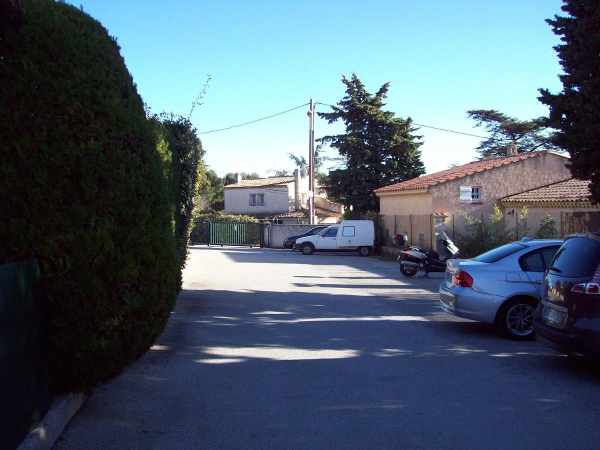 Mas De L Ile Rousse Apartment Bandol Luaran gambar